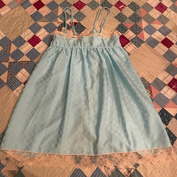 Vintage 70s Givenchy Intimates Chemise Peignoir Nightgown Angel Sleeve Robe Lace - Picture 12 of 16